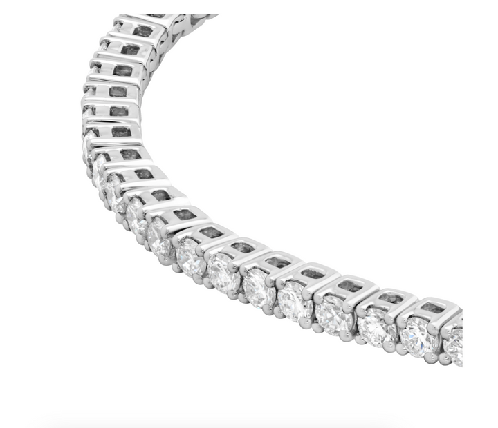 18K White Gold Diamond Classic 4 Prong Line Tennis Bracelet