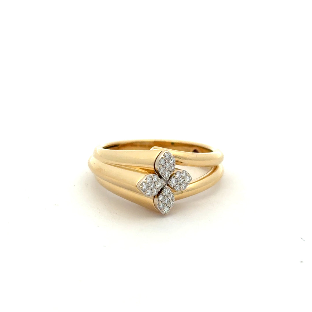 18K Yellow Gold Diamond Love in Verona Pave Flower Ring