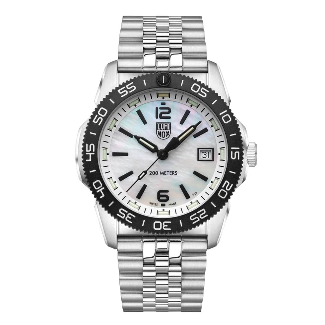 Pacific Diver Ripple White Quartz 39MM Watch